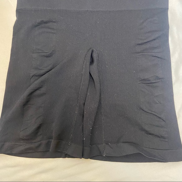 Cacique Shapewear - Picture 2 of 6